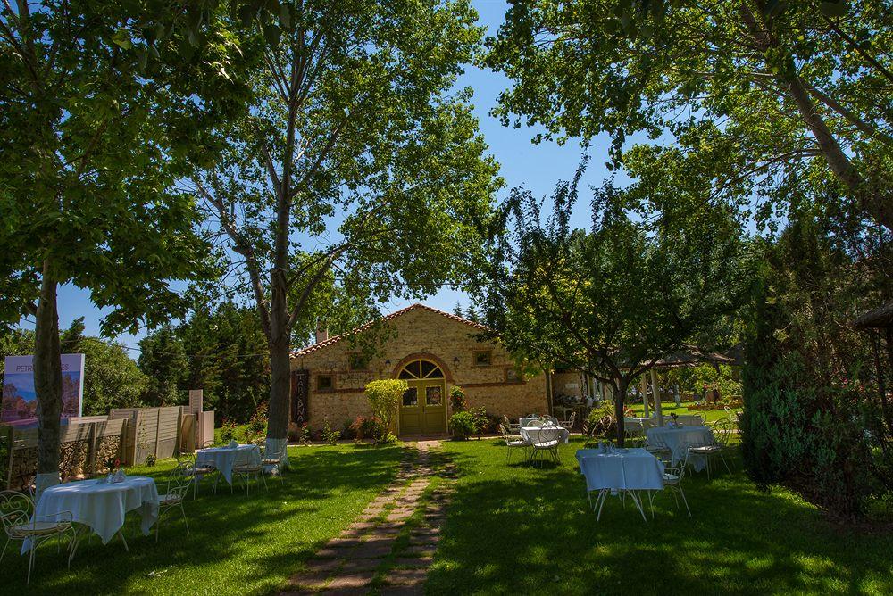 Petrino Eco Village Afytos Exterior photo